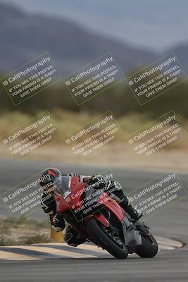 media/Sep-21-2025-Race Pace (Sun) [[98bf33ef95]]/Verified/10-Turn 10 (1150am)/